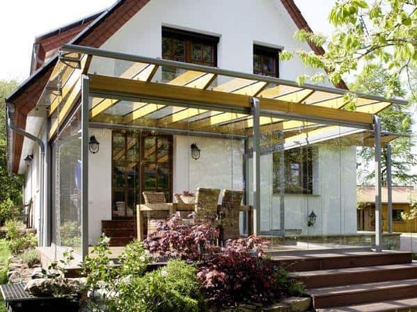 Glasdach mit Holz-Metall-Ständer
